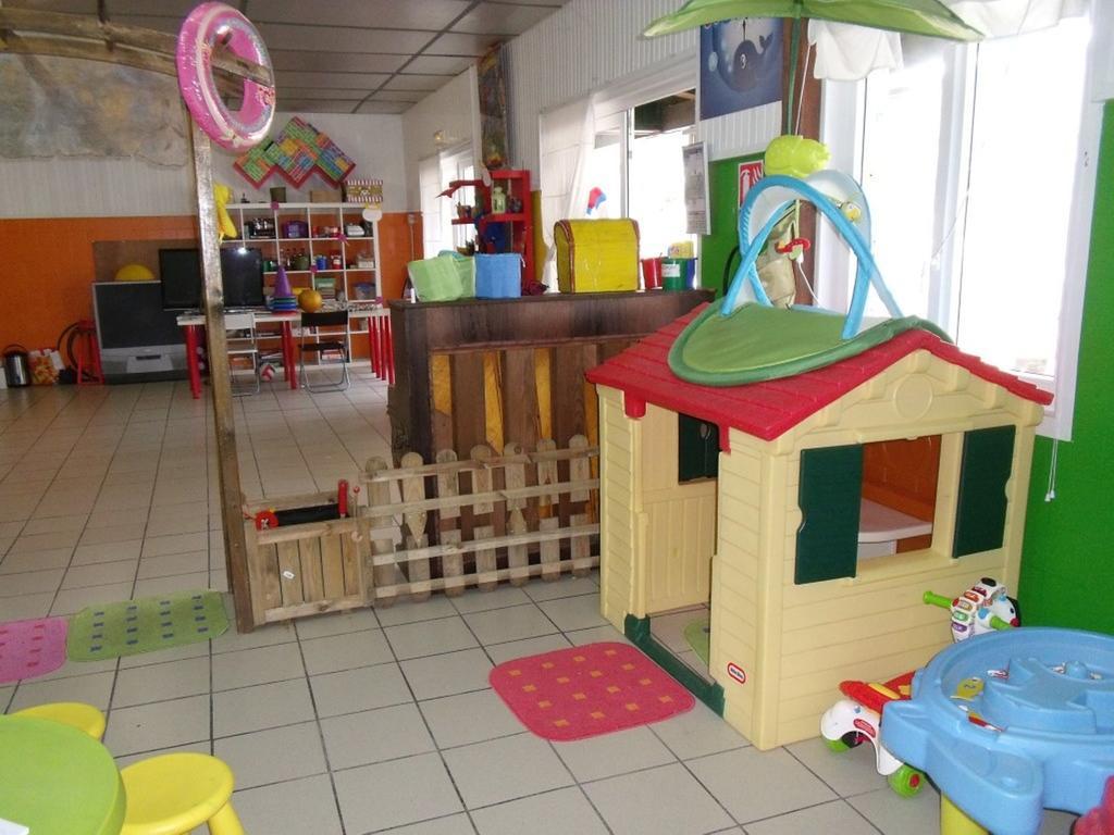 Mobil-home 4 Pers. Dans 4* Bonne Anse *