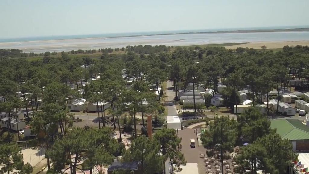 Hébergement de vacances Mobil-home 4 Pers. Dans 4* Bonne Anse