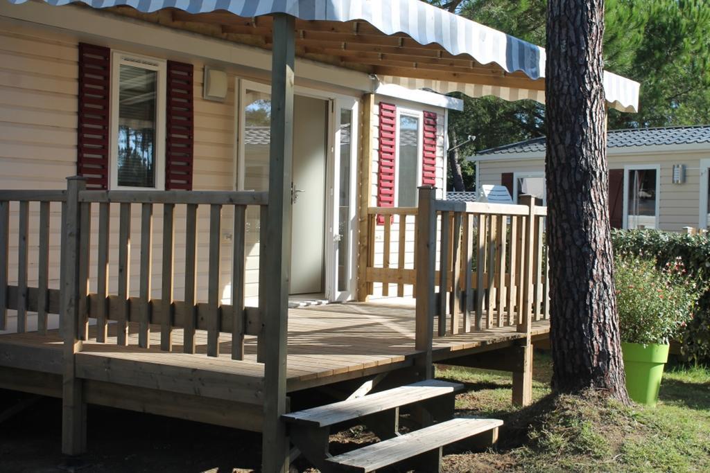 Mobil-home 4 Pers. Dans 4* Bonne Anse Hébergement de vacances La Palmyre